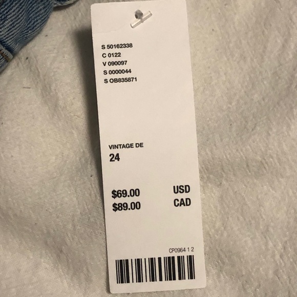 bdg high-wasted mom jeans - Picture 5 of 5